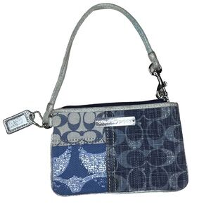 Coach Poppy Signature Denim Patchwork Wristlet Style 45185 Vintage Metallic